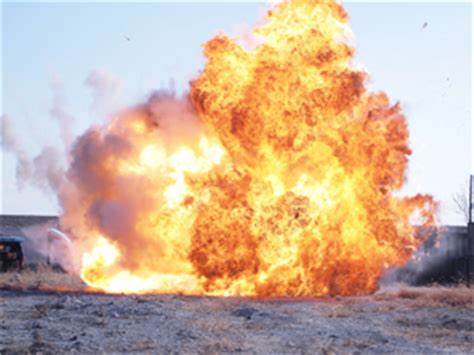 戦隊・ヒーローファン必見！特撮＆爆破の聖地・岩船での爆破体験！？